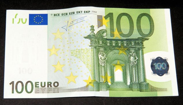 dollar-bill-324163_1280
